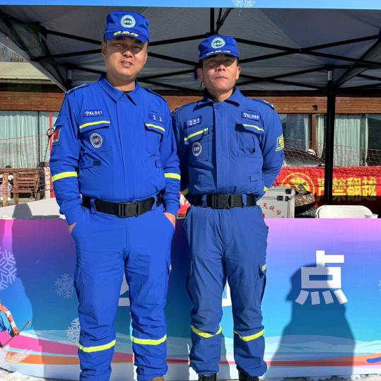 灵武蓝天救援副队长马海涛