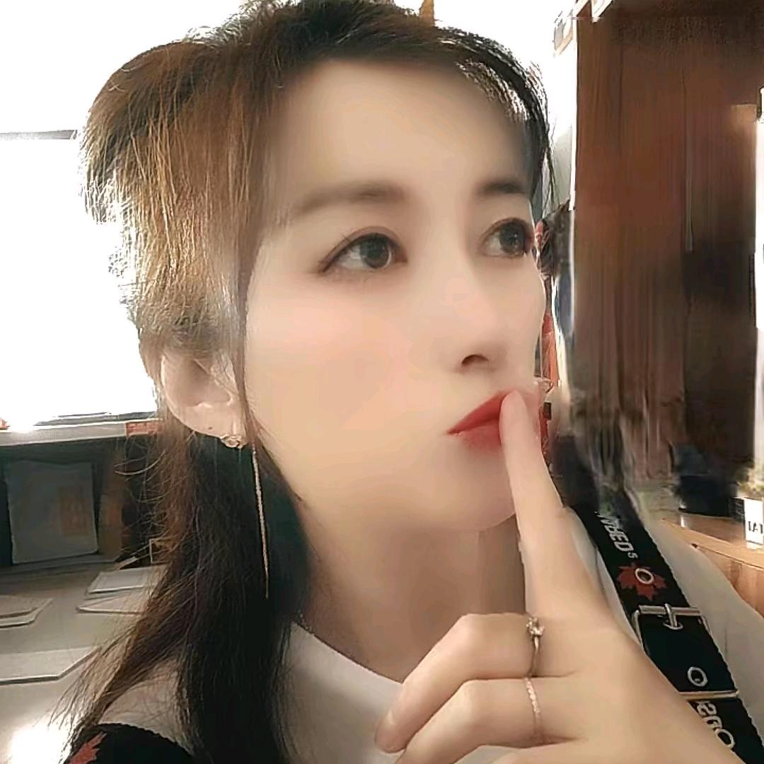 ღ沉᭄默 💞