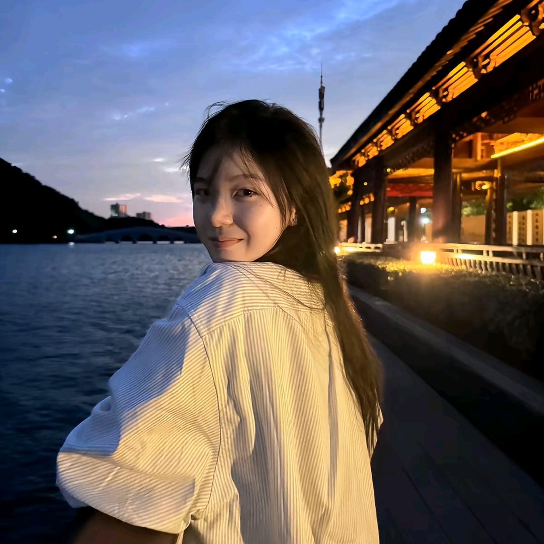 社恐的小美