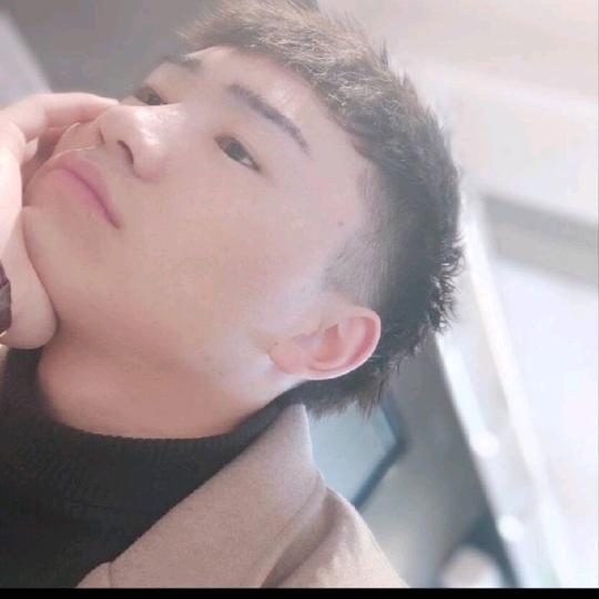 萝卜头
