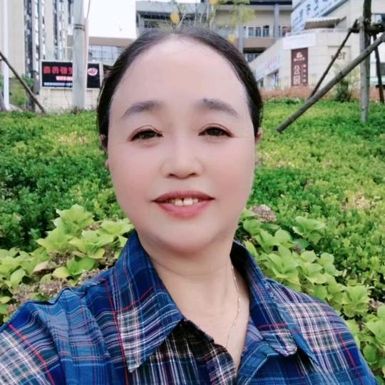 芬芳姐晚上八点十分开