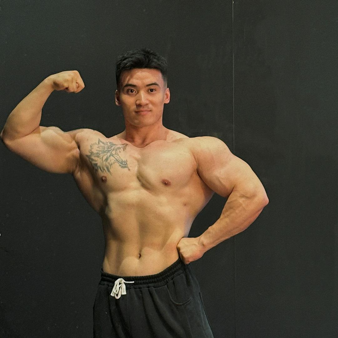 撸铁小豪🏋️