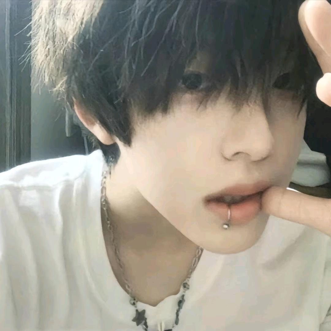 悲伤螺蛳粉