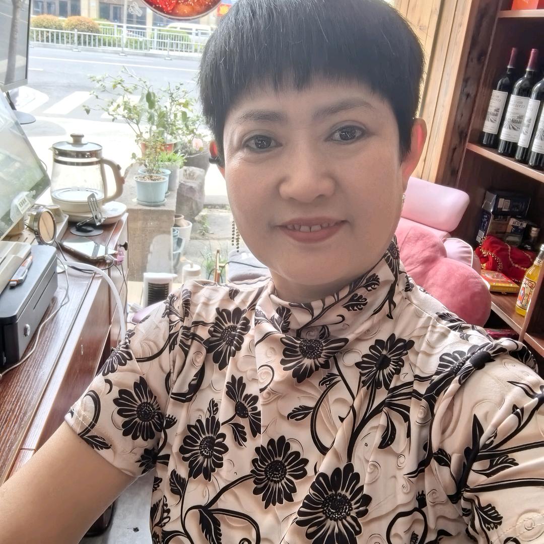 辉姐百货店(下午2:20开播）