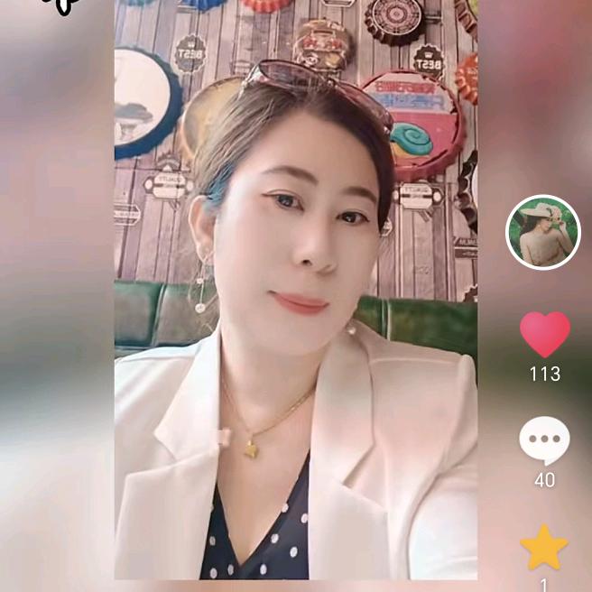 弟们精酿鲜啤酒吧🍺老板娘
