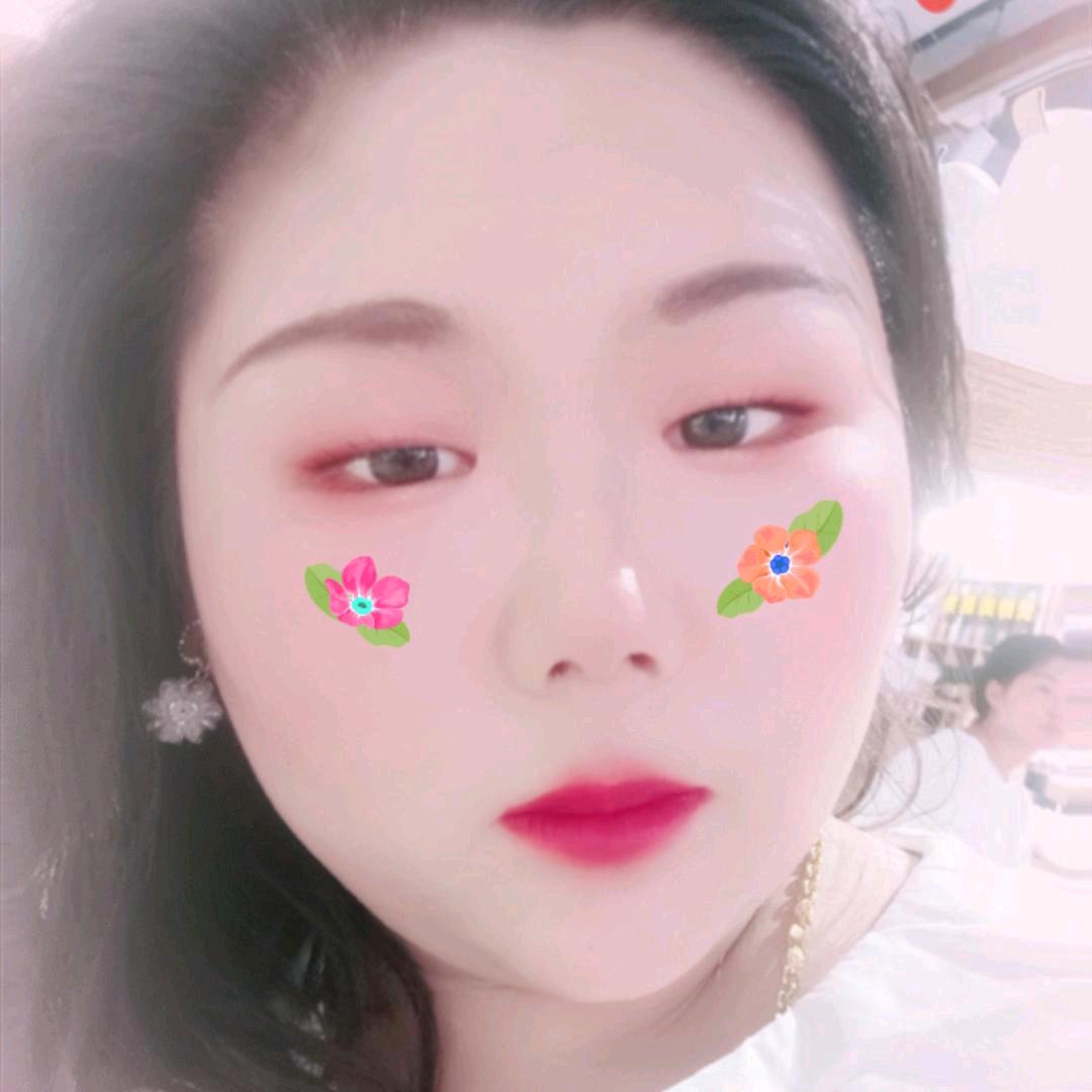 小 可 爱🌷 🌹🌻