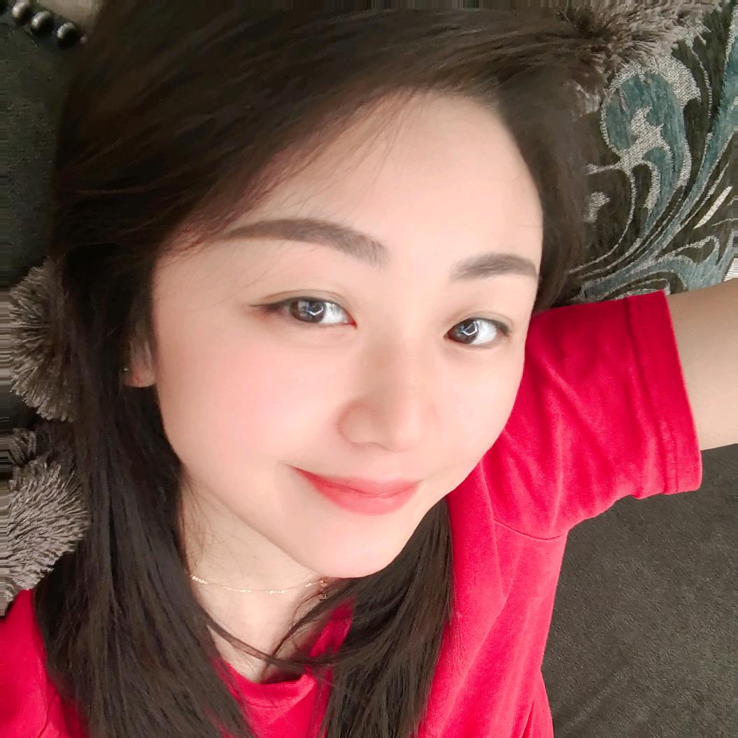金金孕期穿搭