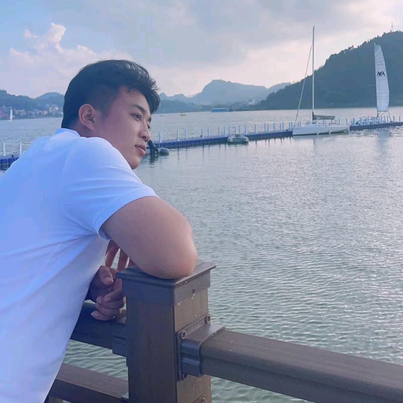 青春无痛枉少年