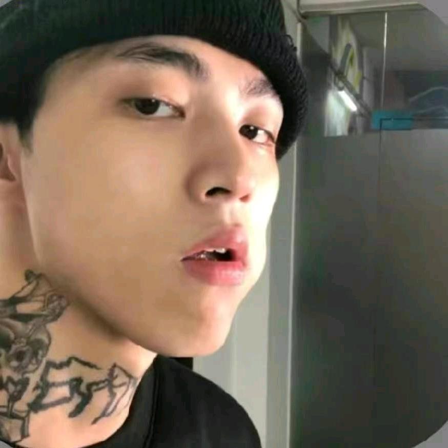 性感的腋毛