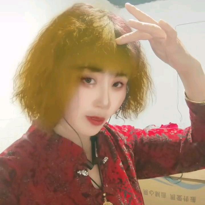张小霞