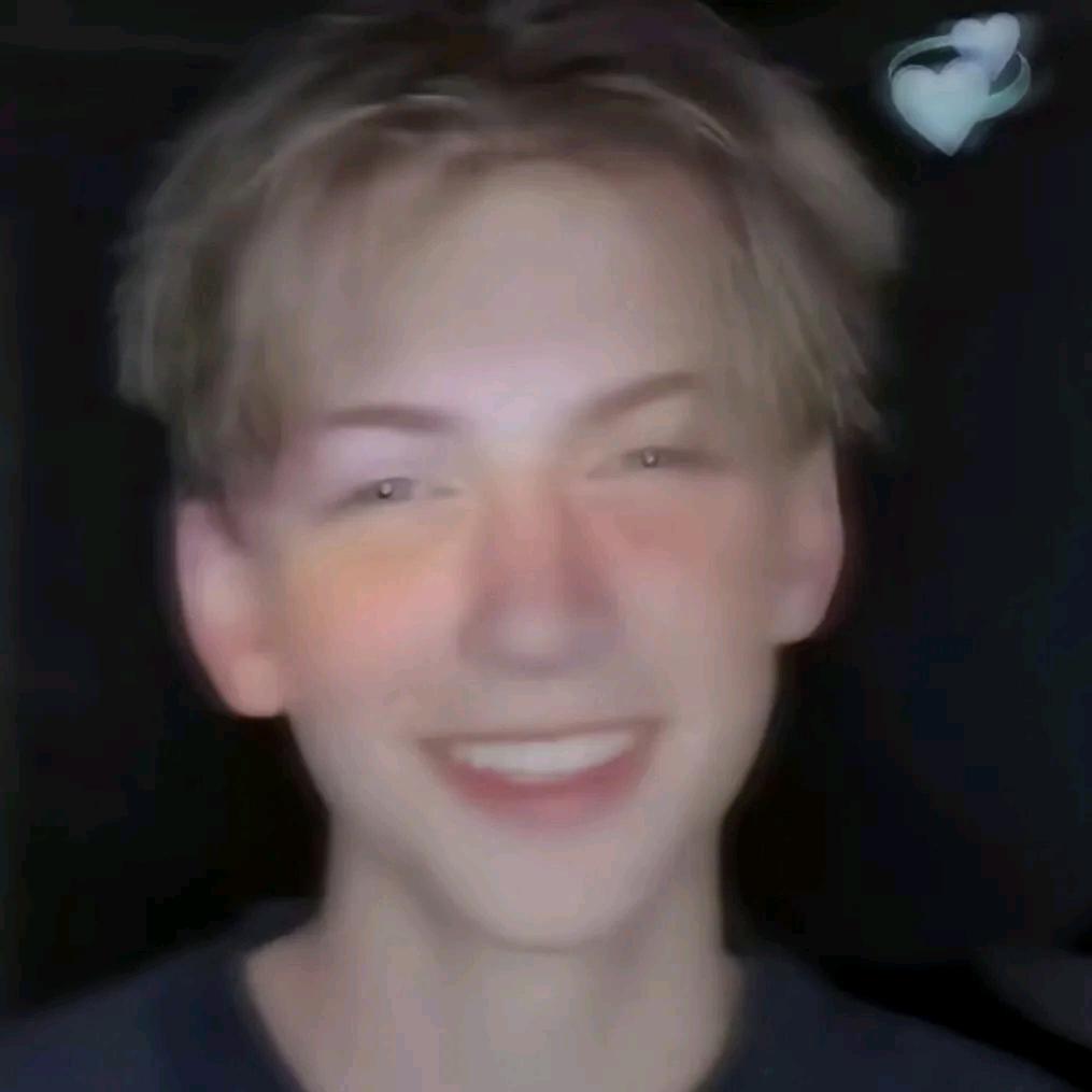 九