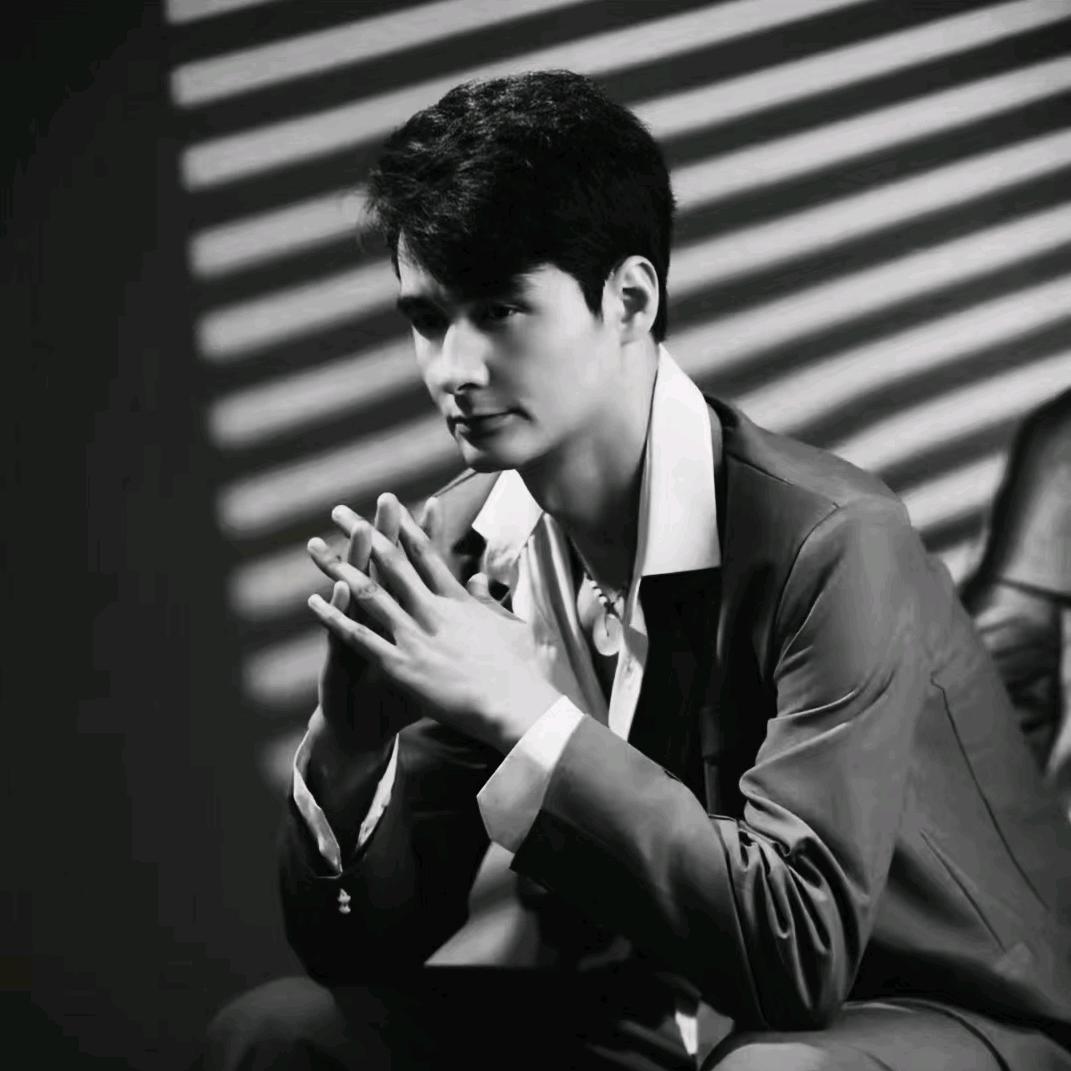 穆唐 👩‍❤️‍👨