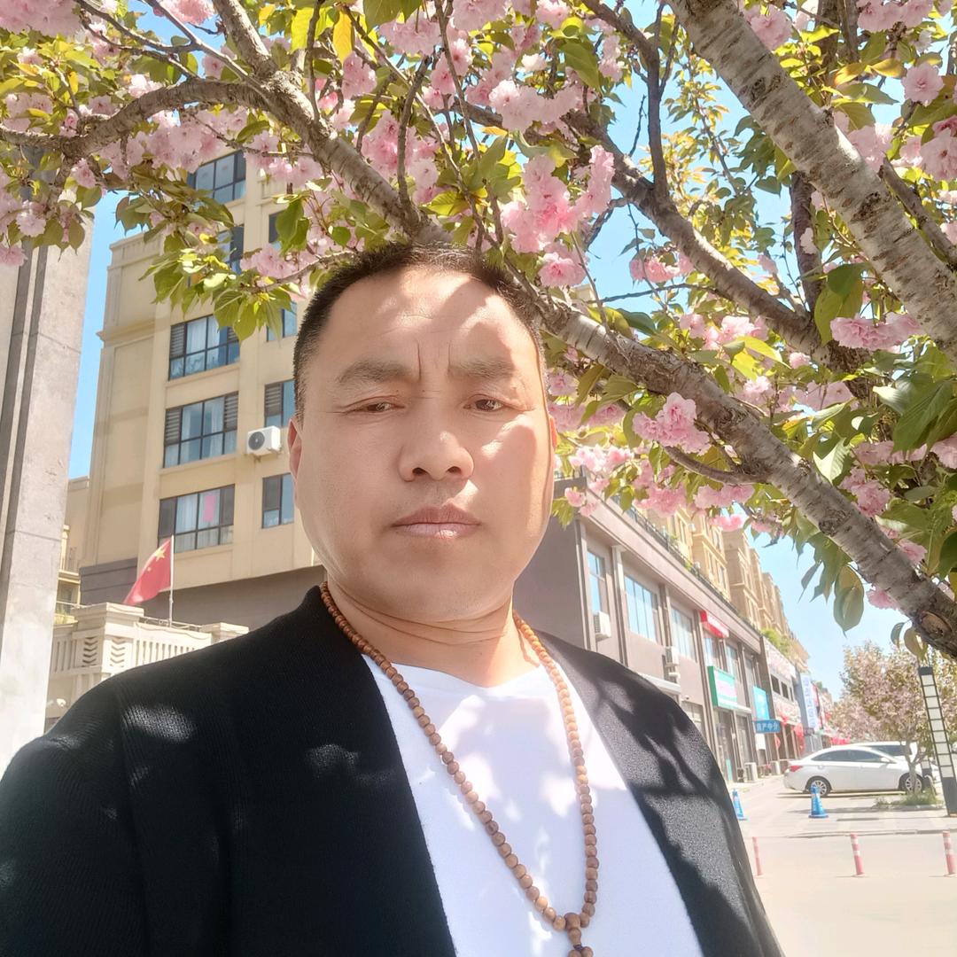 开心男人