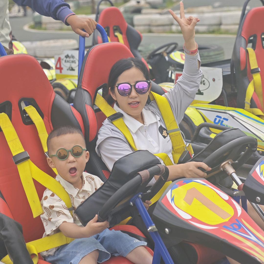 一闪一闪亮金金