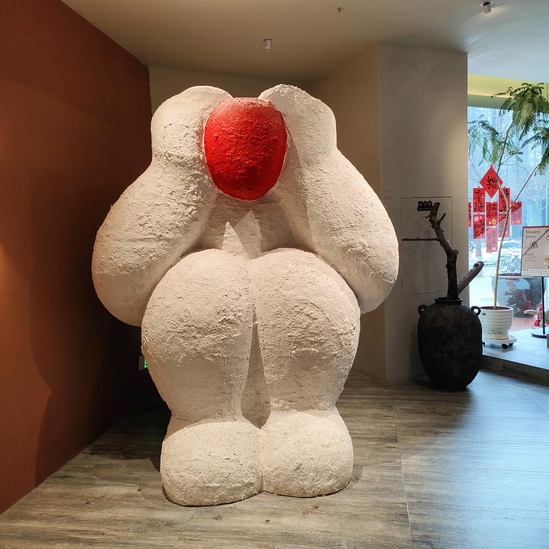 后巷的涂鸦少年