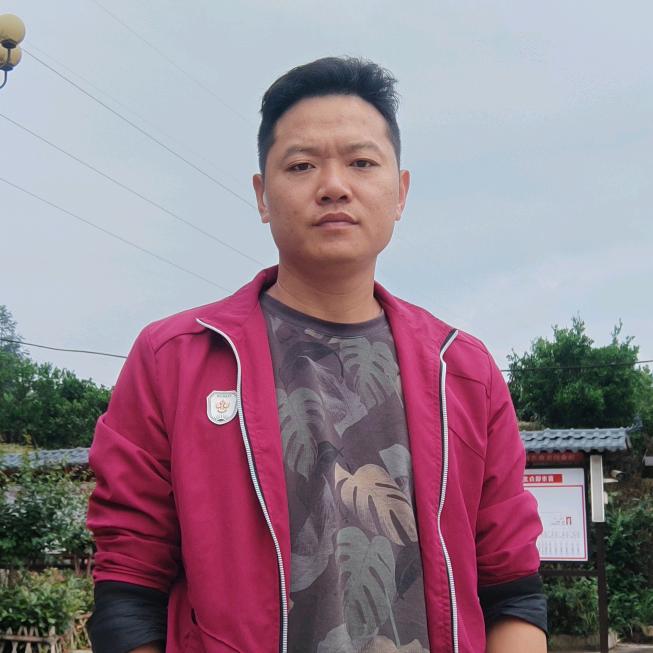 高山上的小白龙