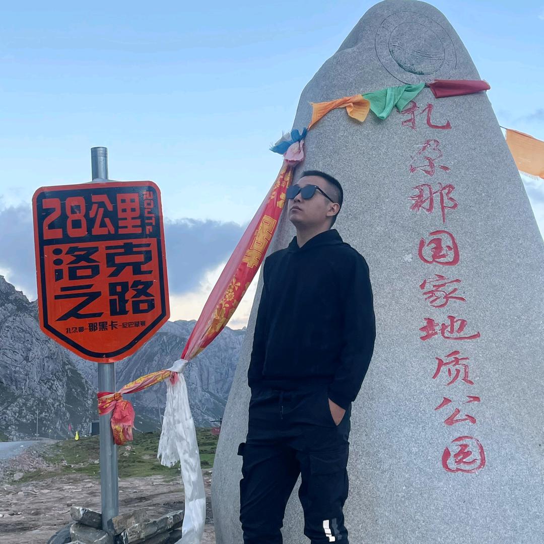 隔壁小李