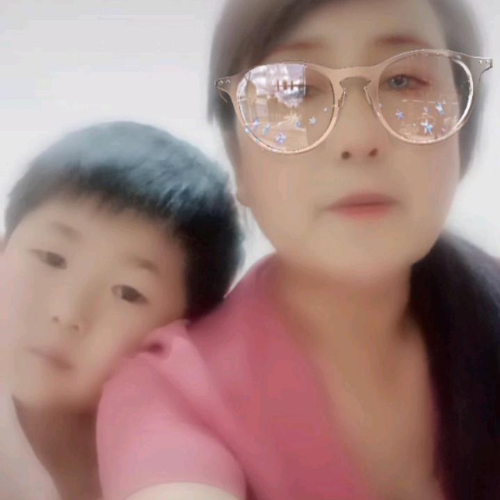 和睦一家人唱歌跑调拒绝私聊