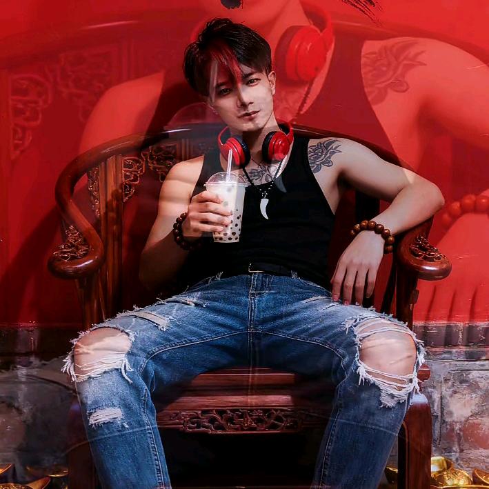 ღ✎ℳ̶不̶期̶而̶遇̶.̶