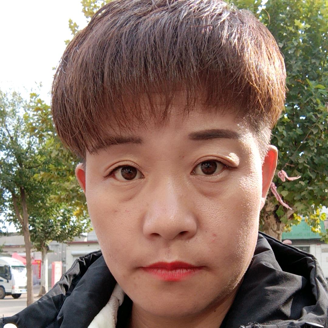 晋州夜市姐妹烧烤喷泉西南角