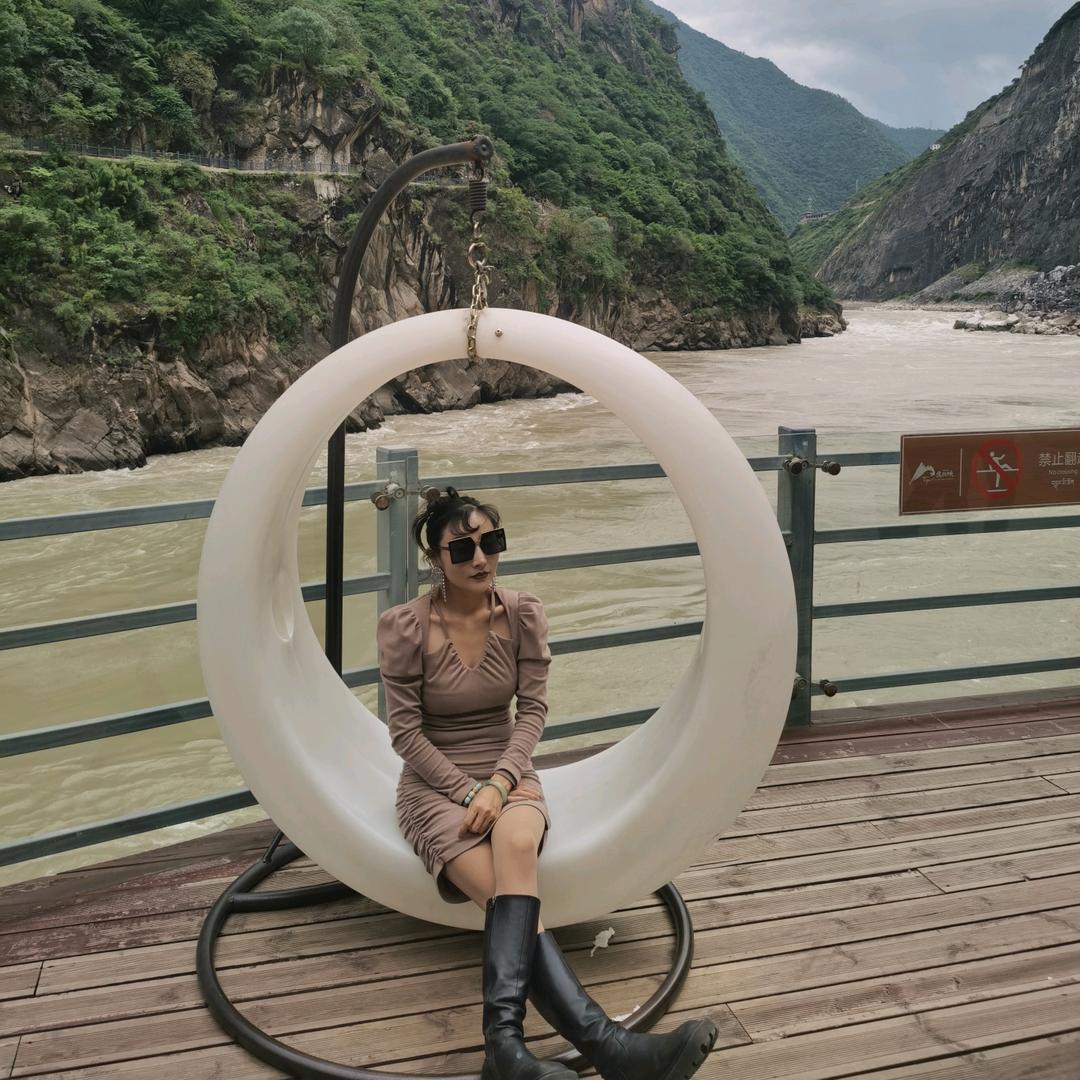 女掌柜
