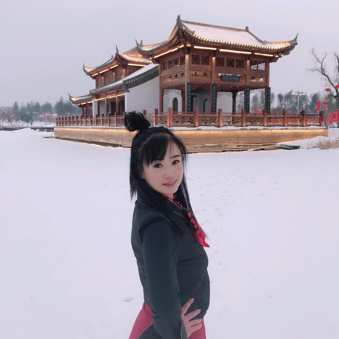 爱丽丝
