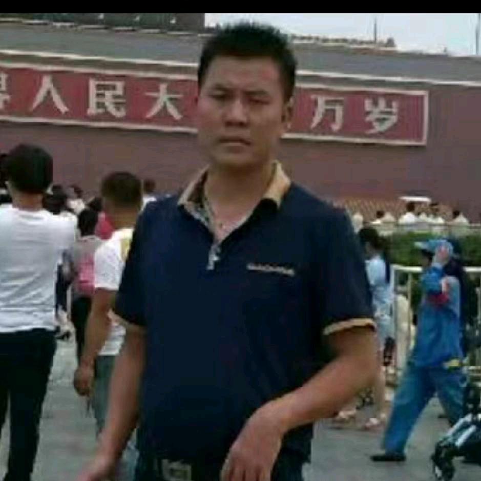 永不放弃！该放就放，喜欢搞笑，唱歌！