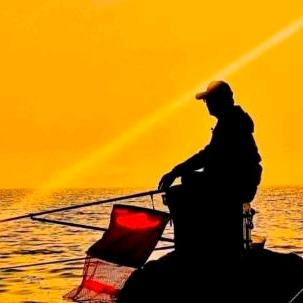 钓鱼要到岛上钓