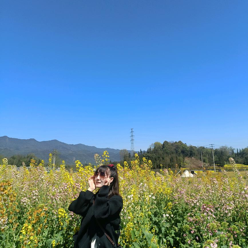 萤牵
