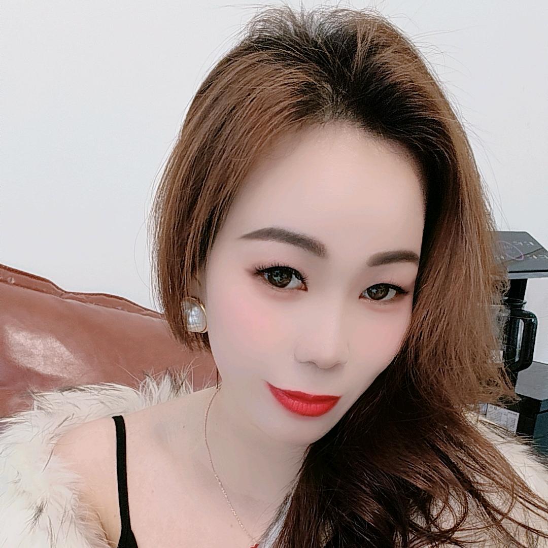 小霞