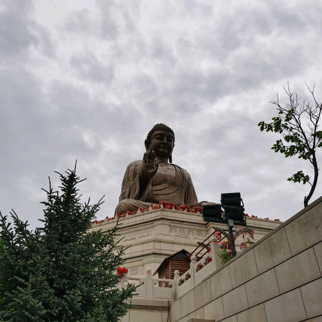 山是山—河是河