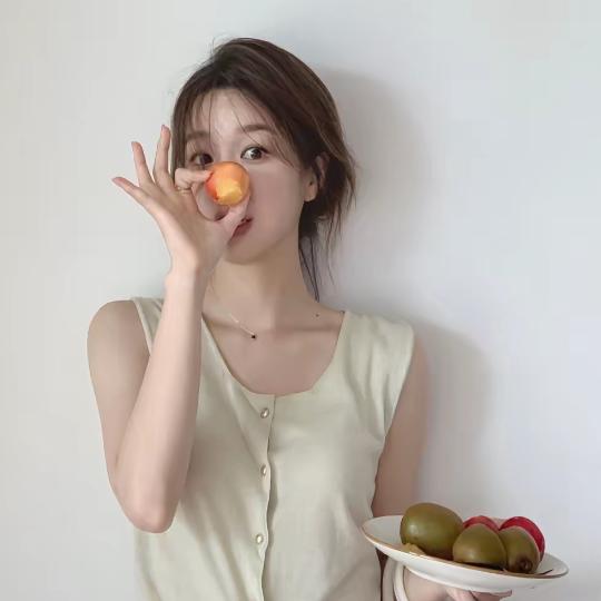 闻月晚女装店