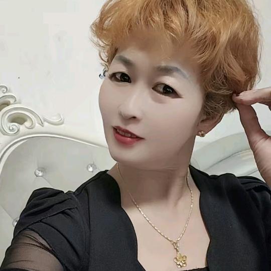 累了谁心疼