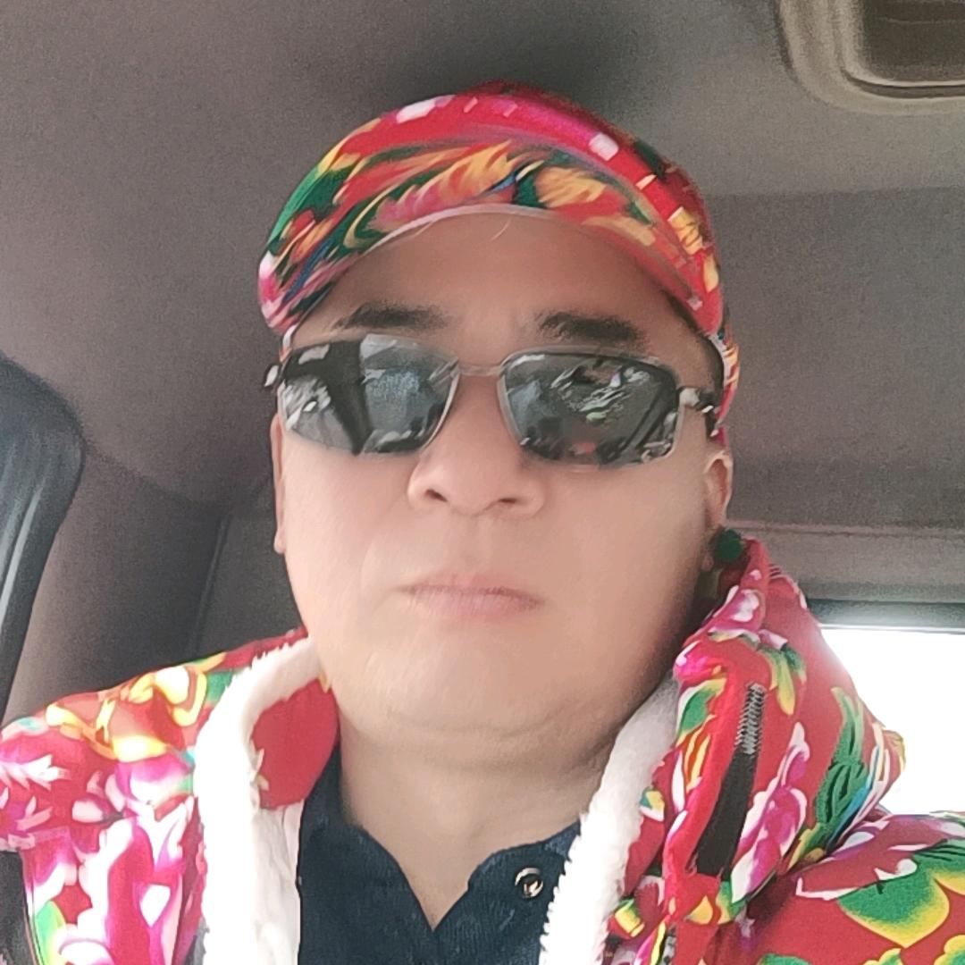 光头蒋哥（中国最冷小镇小院改造出租）