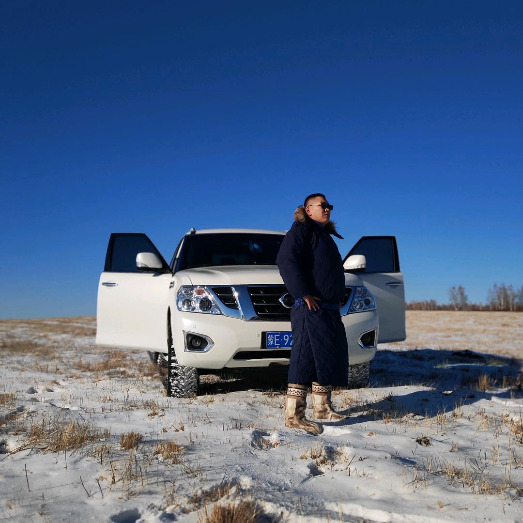 牧草搬运工阿勇