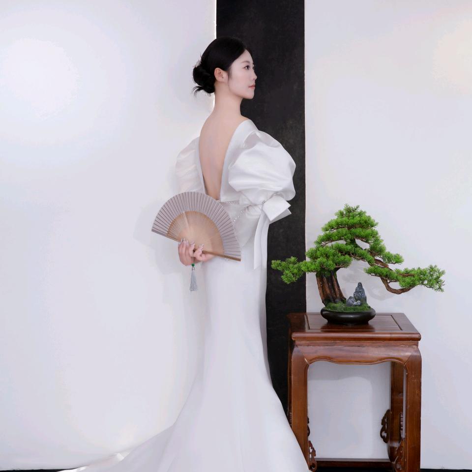 L ⊹꙳✧˖iu