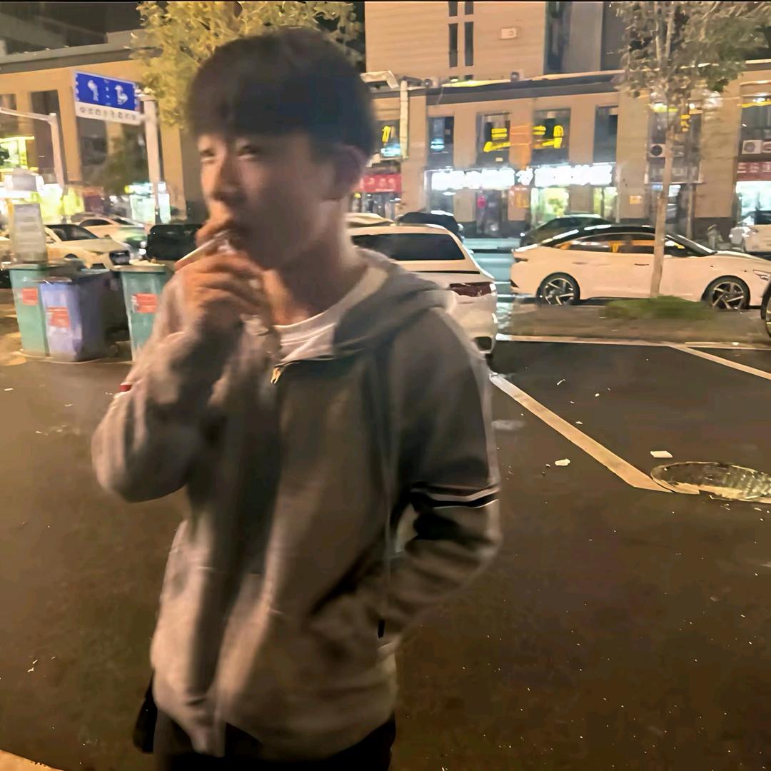 一个买钢筋混凝土的