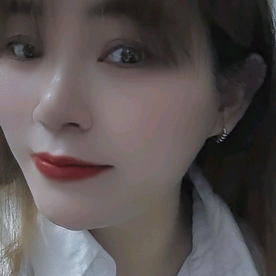 何小小