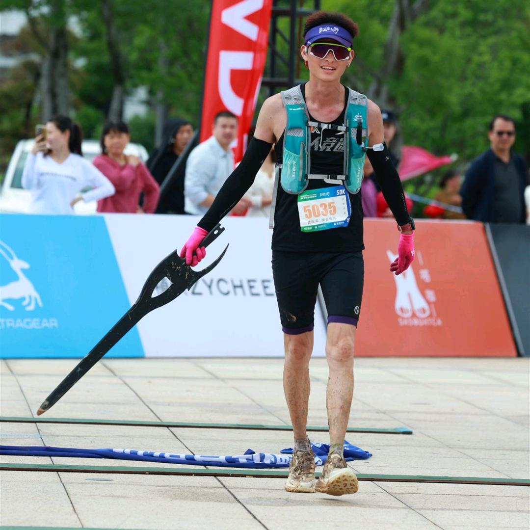 瑞金防盗网物流园小曾