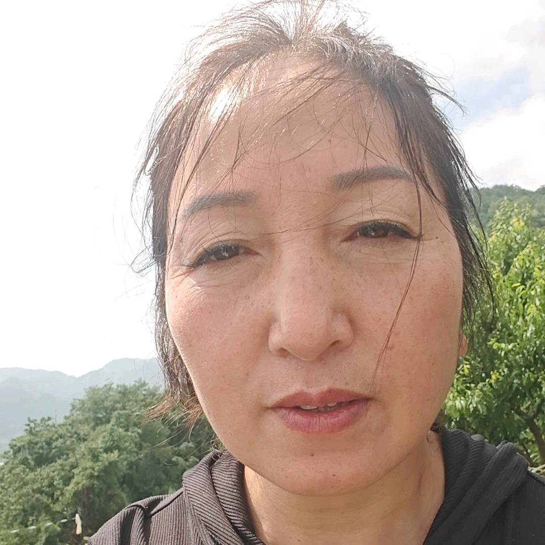 高坪女人