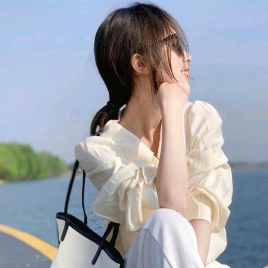 小逗苗