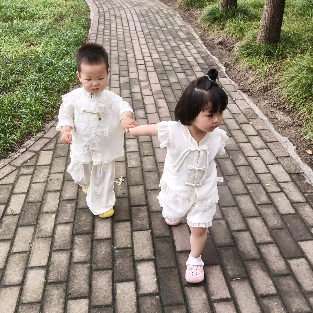 爱吃糖的婷宝˙Ⱉ˙ฅ