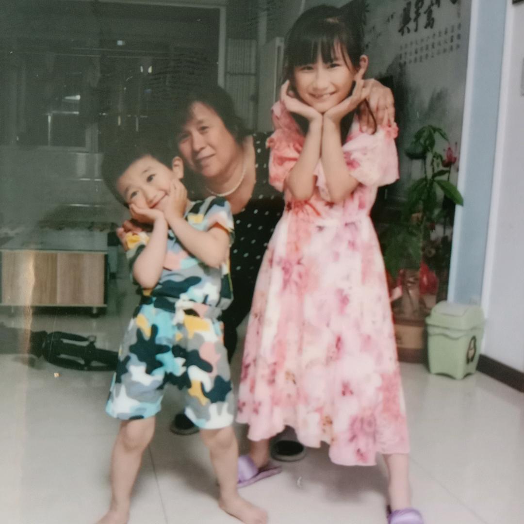 忘掉一切烦恼，相信明天会更好！