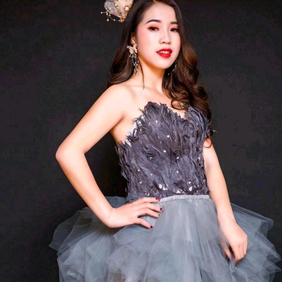 黄美美（云南山歌）