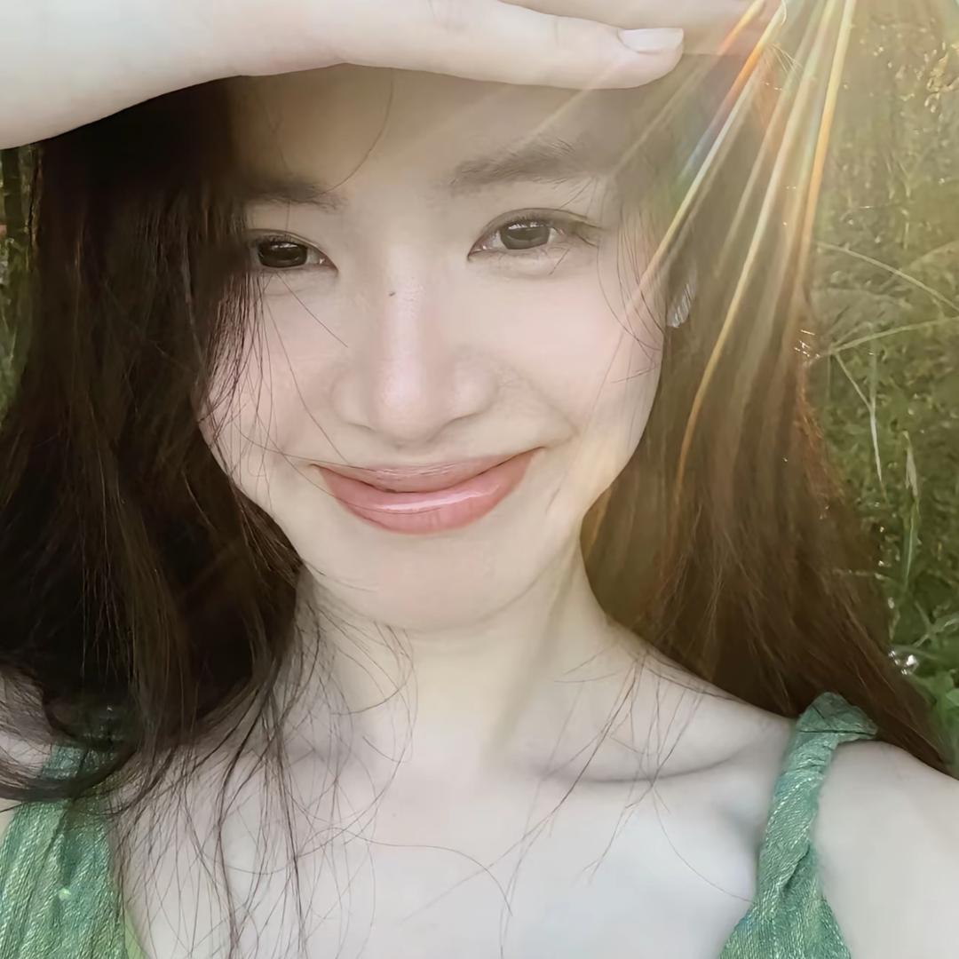 性感魅惑大蟑螂