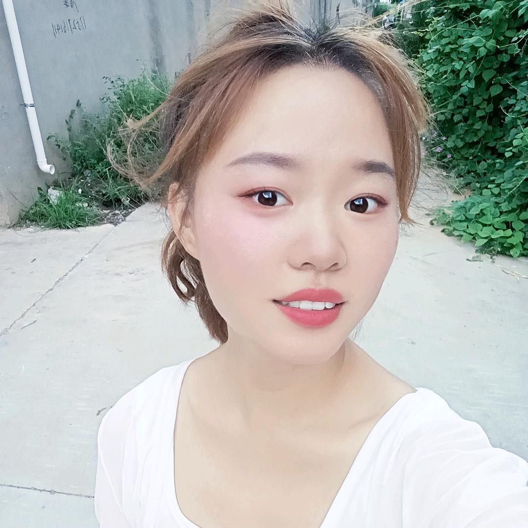 卖面筋的小姐姐😬