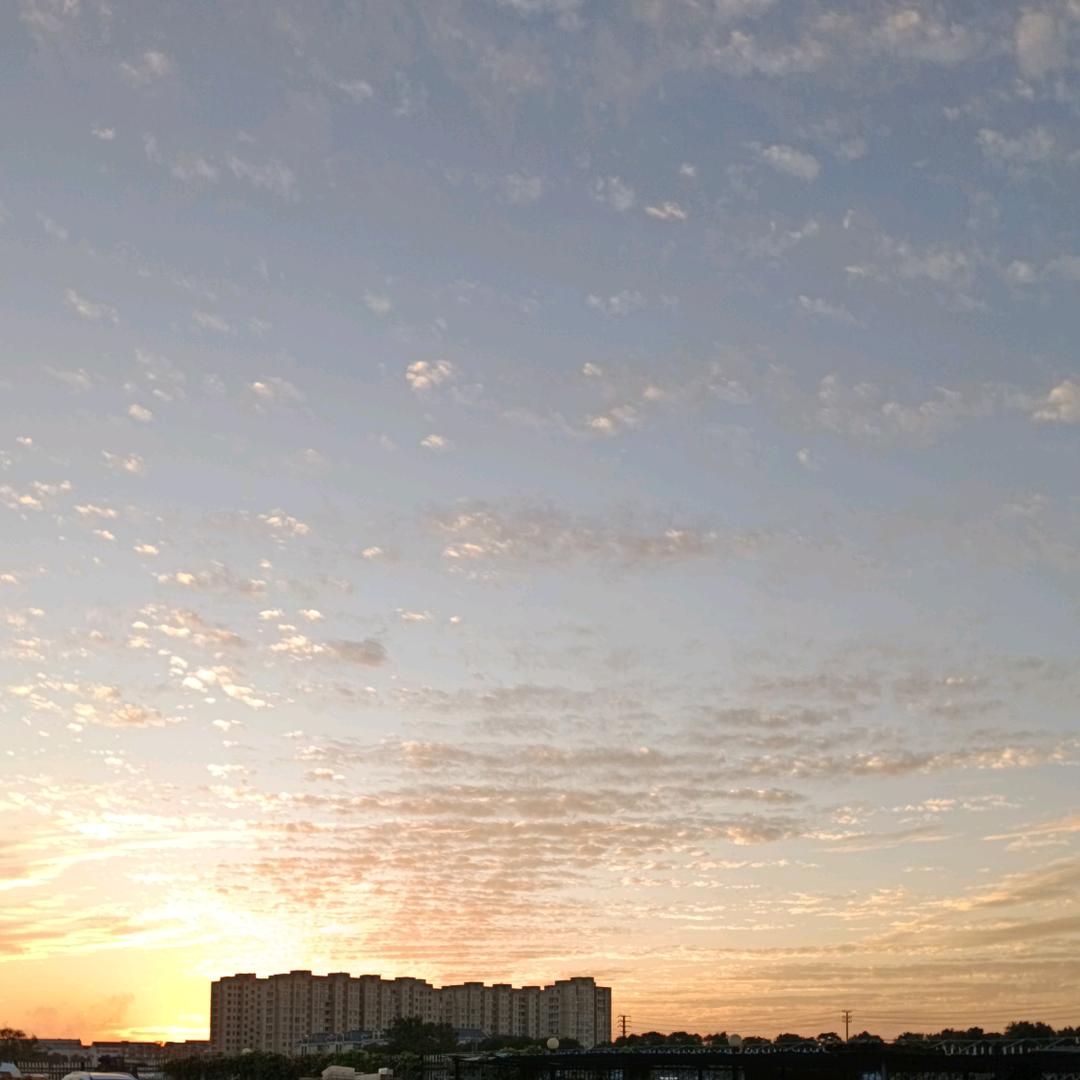 美丽的青山绿水。