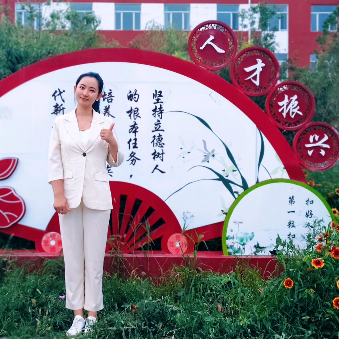 闽宁姑娘Benny（努力破10万粉版）