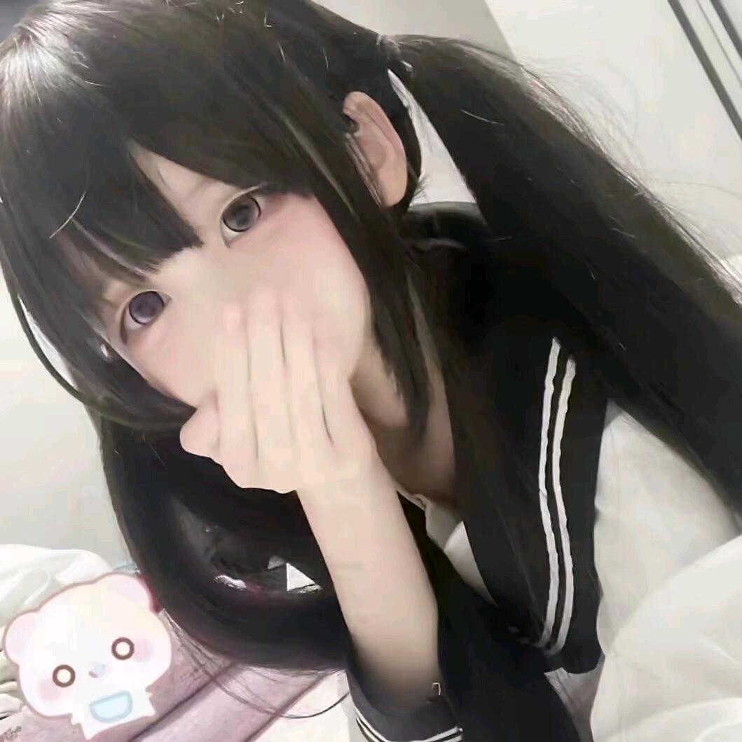 𝒌𝒊𝒕𝒕𝒚.