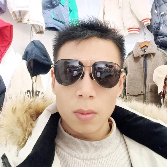 鑫瑞鼎服饰